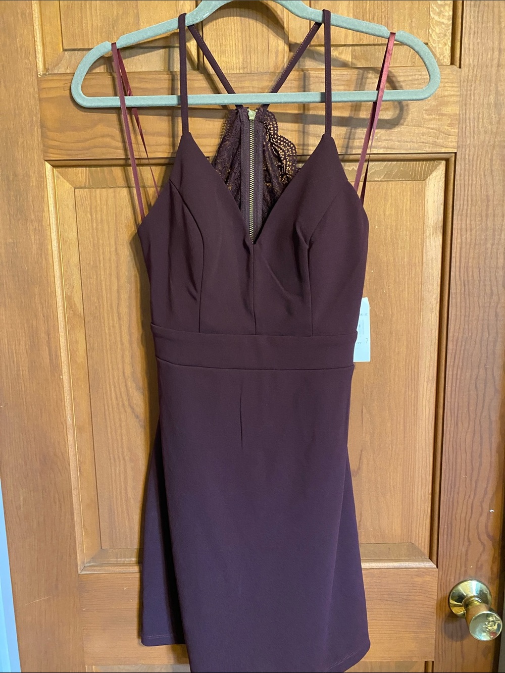 Spaghetti-Strap V-Neck Bodycon Dress in Plum. Juniors Size 7